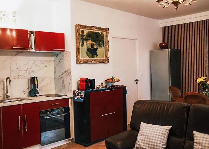 L'alouette - 60m2 Pmr アパート